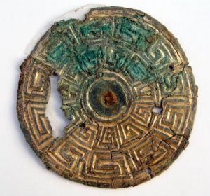 Bronze buckle found in the Danish Viking grave (by ScienceNordic)