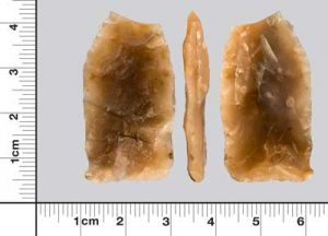 Weapon point made by Clovis culture people (by Western Digs)