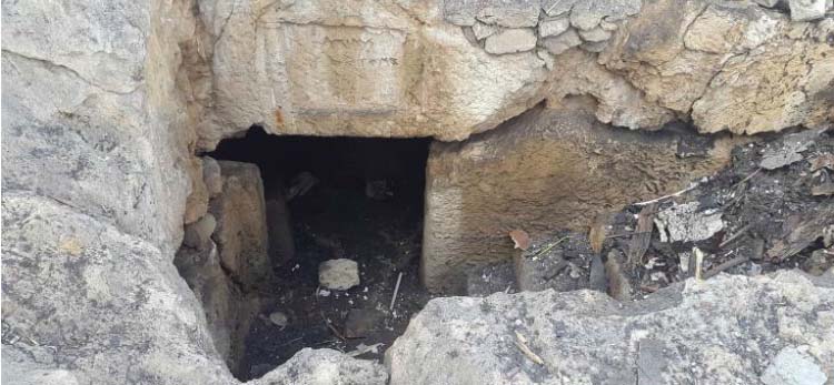 Ancient tomb discovered in Cyprus
