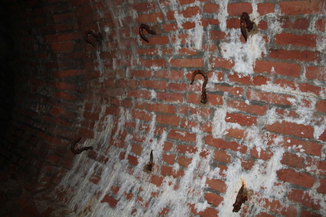 Unknown tunnel found near a castle in Poland
