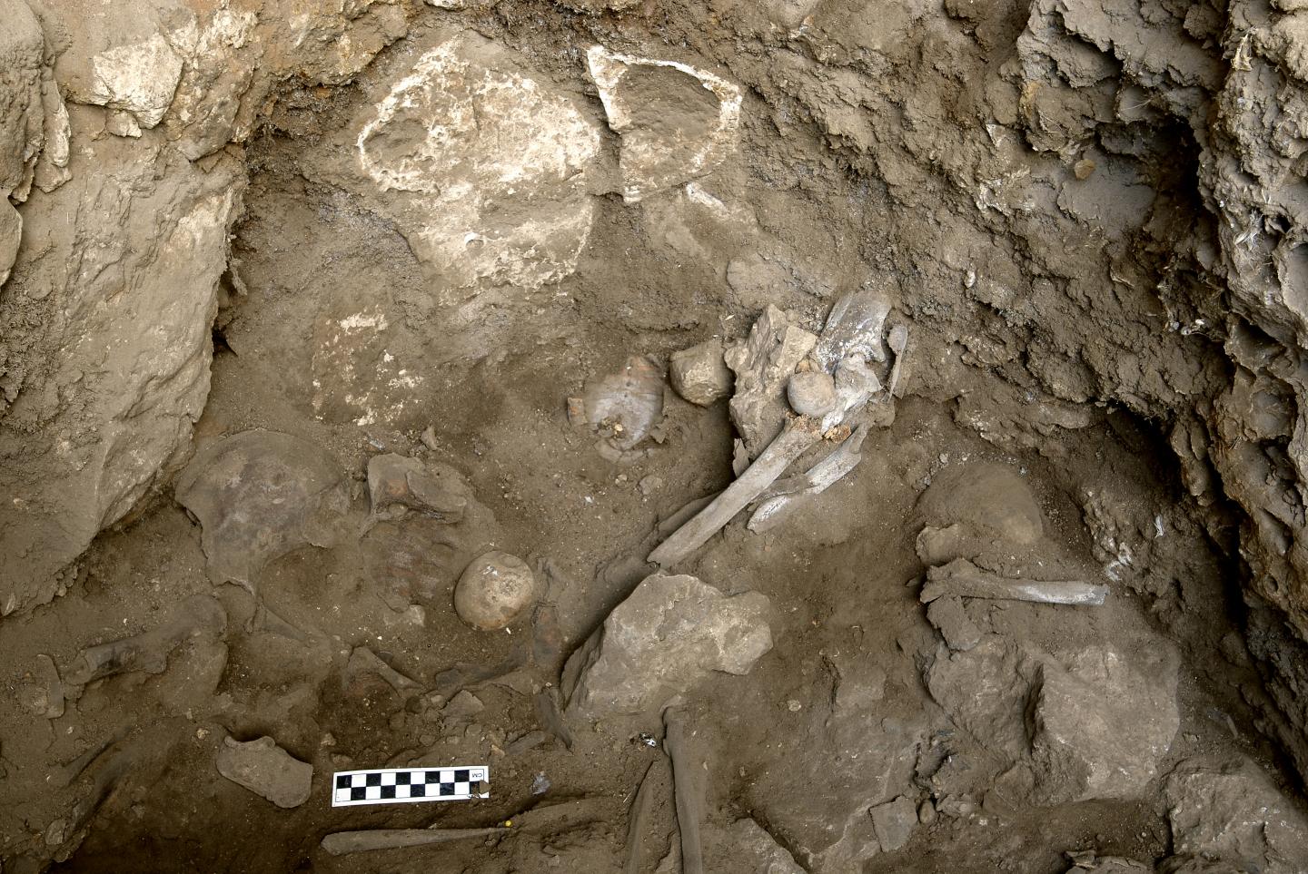 Archaeologists reconstruct a 12000-year-old funeral ritual