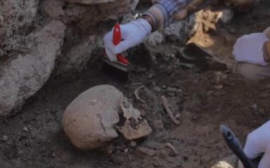 Alacahöyük excavations reveal the first Hittite skeleton in central Turkey