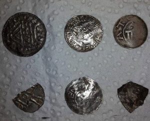 Coins discovered near Rønne (by CPH Post Online)