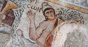 Mosaics found in Hadrianopolis (by AA photo)