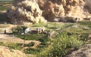 ISIS terrorists blowing up ancient Nimrud (by AFP)