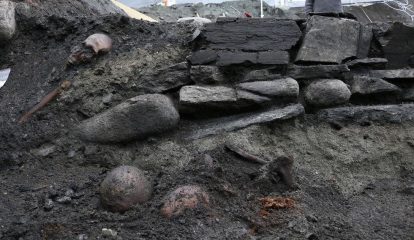 Viking king's altar discovered by archaeologists