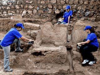 Hellenistic Period wine press discovered in Ashkelon