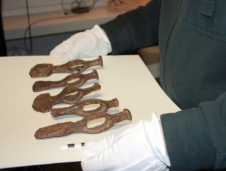 Smuggle of Medieval axeheads foiled at Polish-Belarusian border