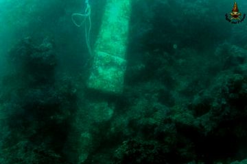Roman artefacts found by divers off Tuscan coast