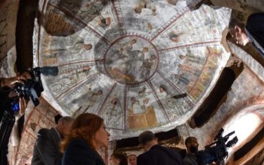 1600-year-old Christian frescoes in Rome's catacombs uncovered