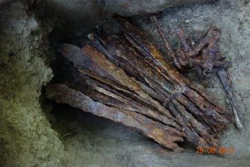 Iron treasure found within a Medieval oven